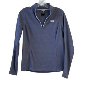25. The North Face 1/4 Zip Pullover Size Small